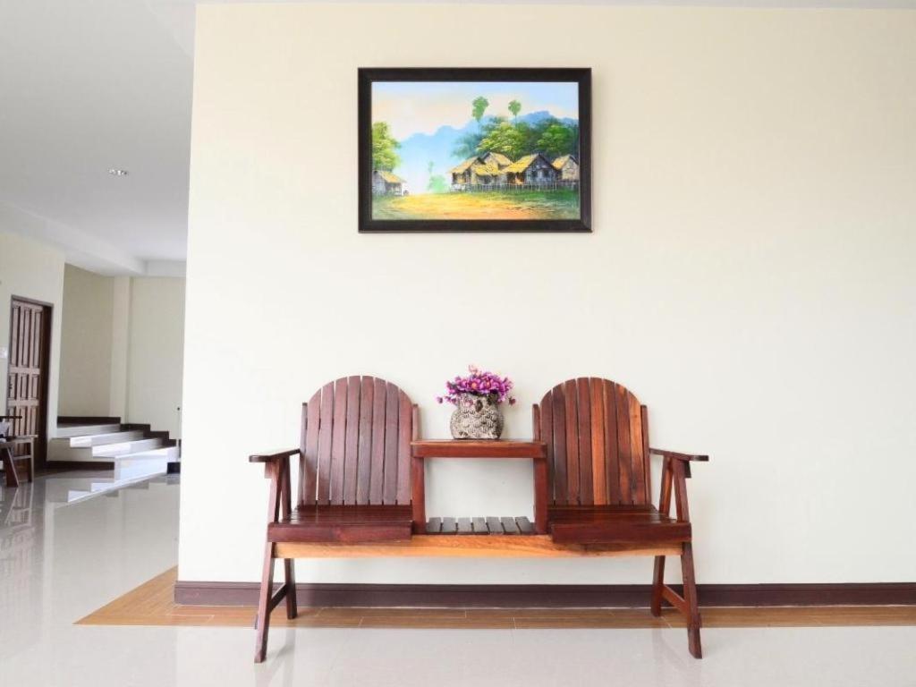Juntima Boutique Hotel Phetchaburi Exterior photo