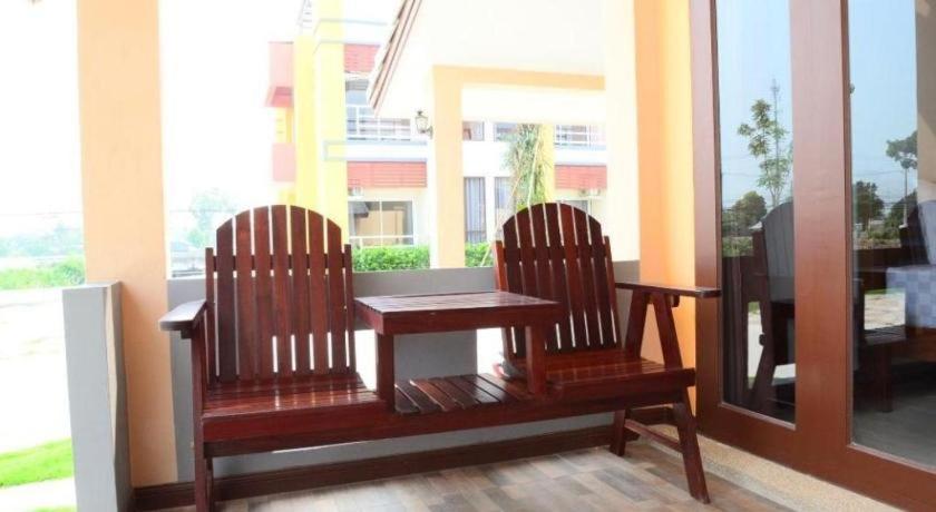 Juntima Boutique Hotel Phetchaburi Exterior photo