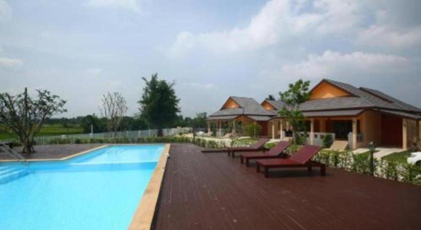 Juntima Boutique Hotel Phetchaburi Exterior photo