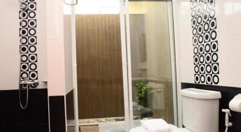 Juntima Boutique Hotel Phetchaburi Exterior photo